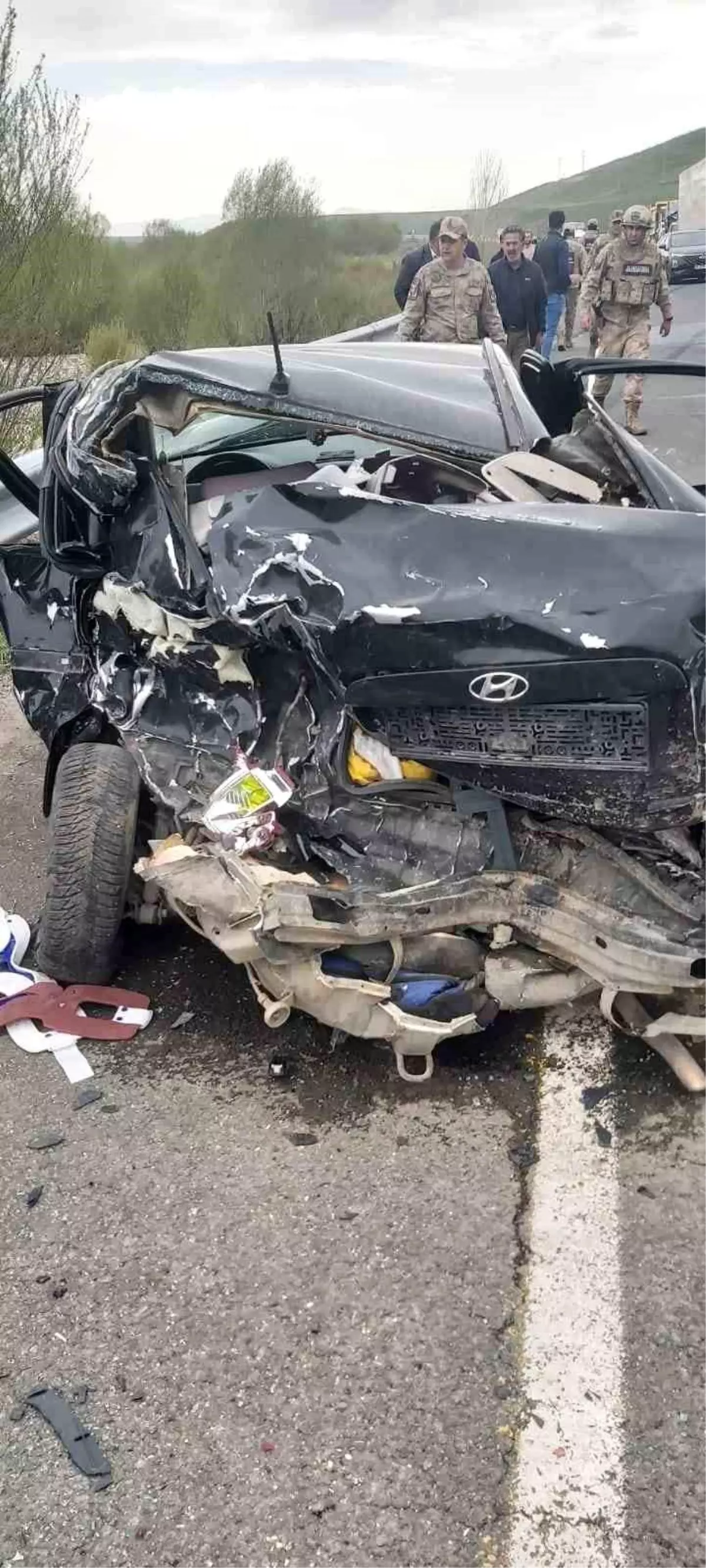 Ağrı\'da Trafik Kazası: 2 Ölü, 8 Yaralı