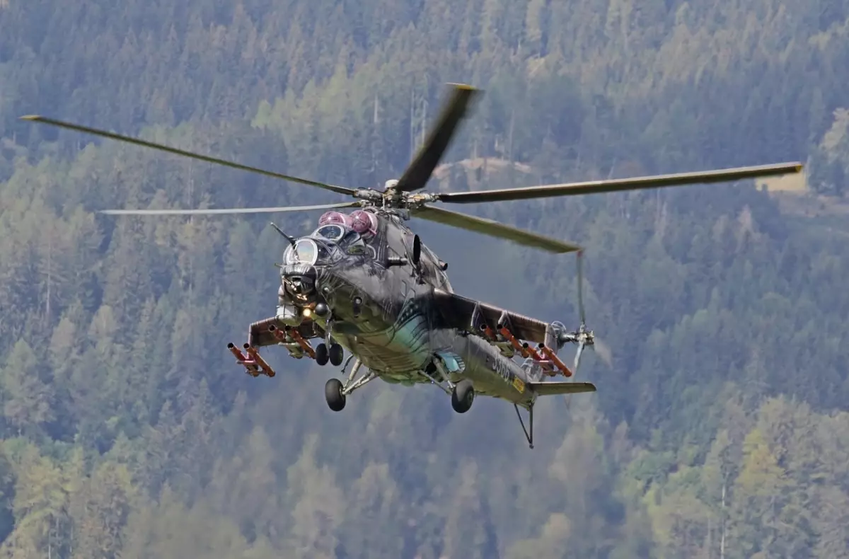 Jiangsu\'da Helikopter Kazası: 1 Ölü, 4 Yaralı