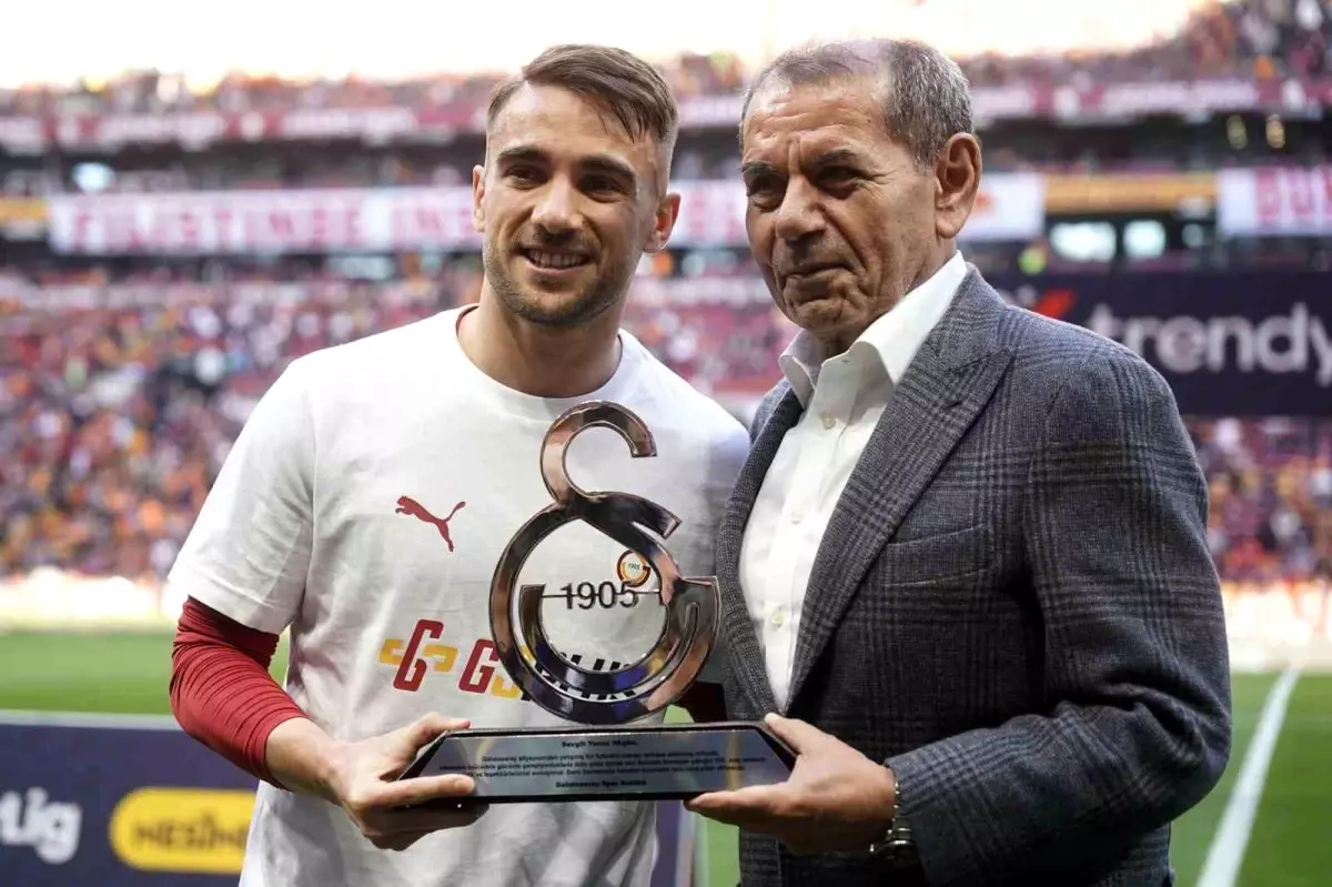 Galatasaray, Sivasspor\'a Karşı 2 Değişiklikle Başlıyor
