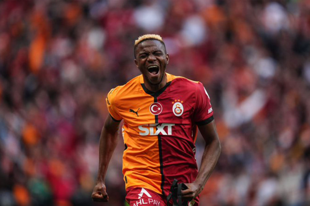 Galatasaray, Sivasspor'a gol oldu yağdı! Osimhen'den kariyer rekoru