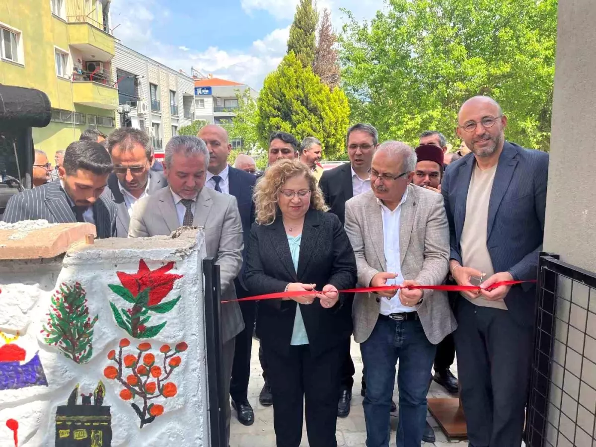 Germencik\'te Kur\'an Kursu ve Gençlik Merkezi Açıldı