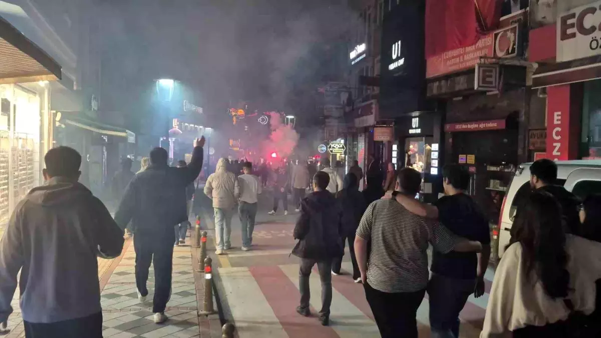 Bartın\'da Beşiktaş Taraftarları Coşkuyla Kutladı