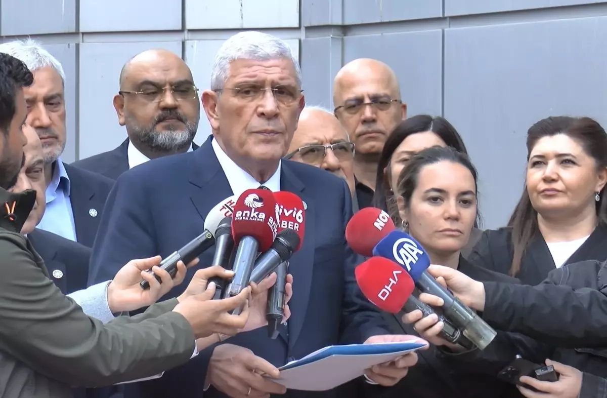 Türkeş\'in Mezarı İçin Saygı Çağrısı