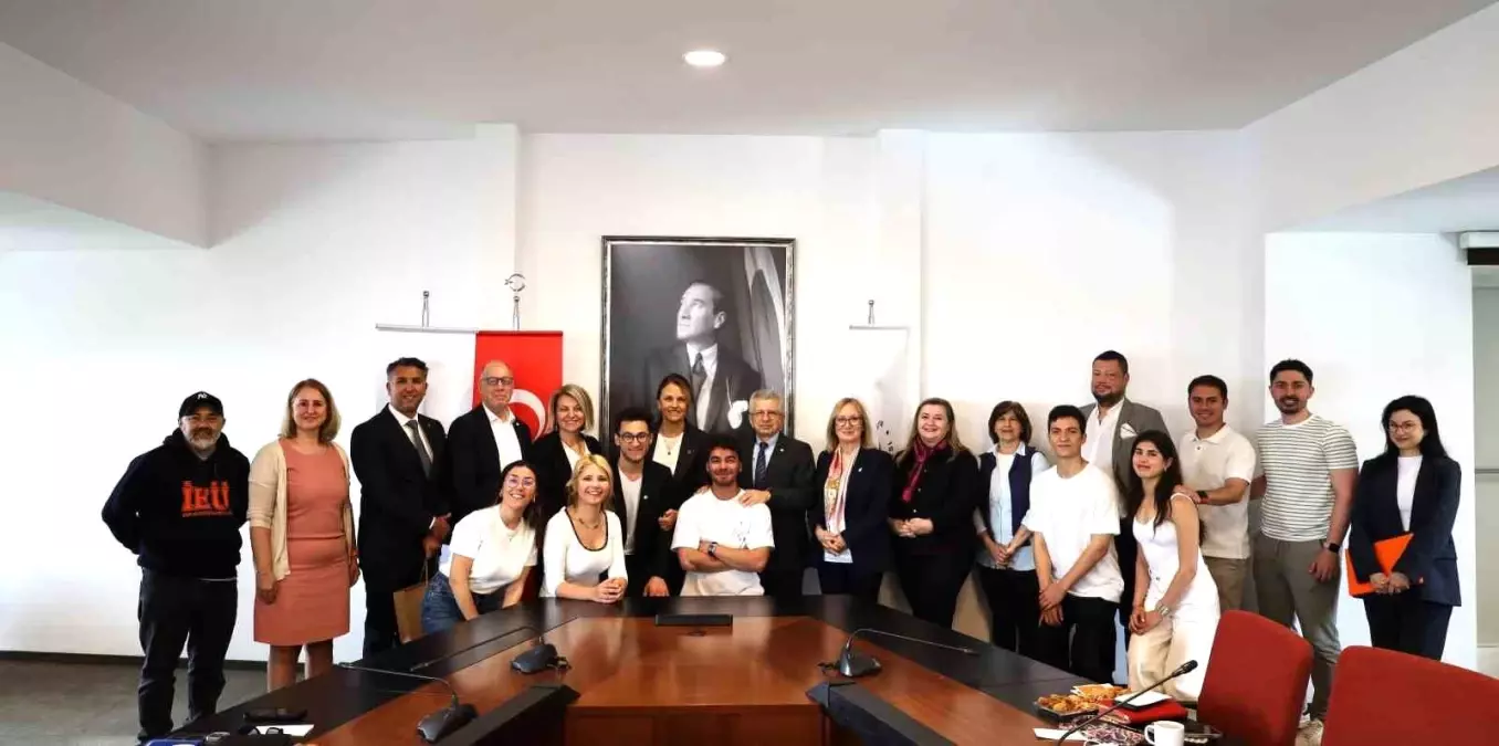İEÜ ve TYF\'den Yelken İçin İş Birliği