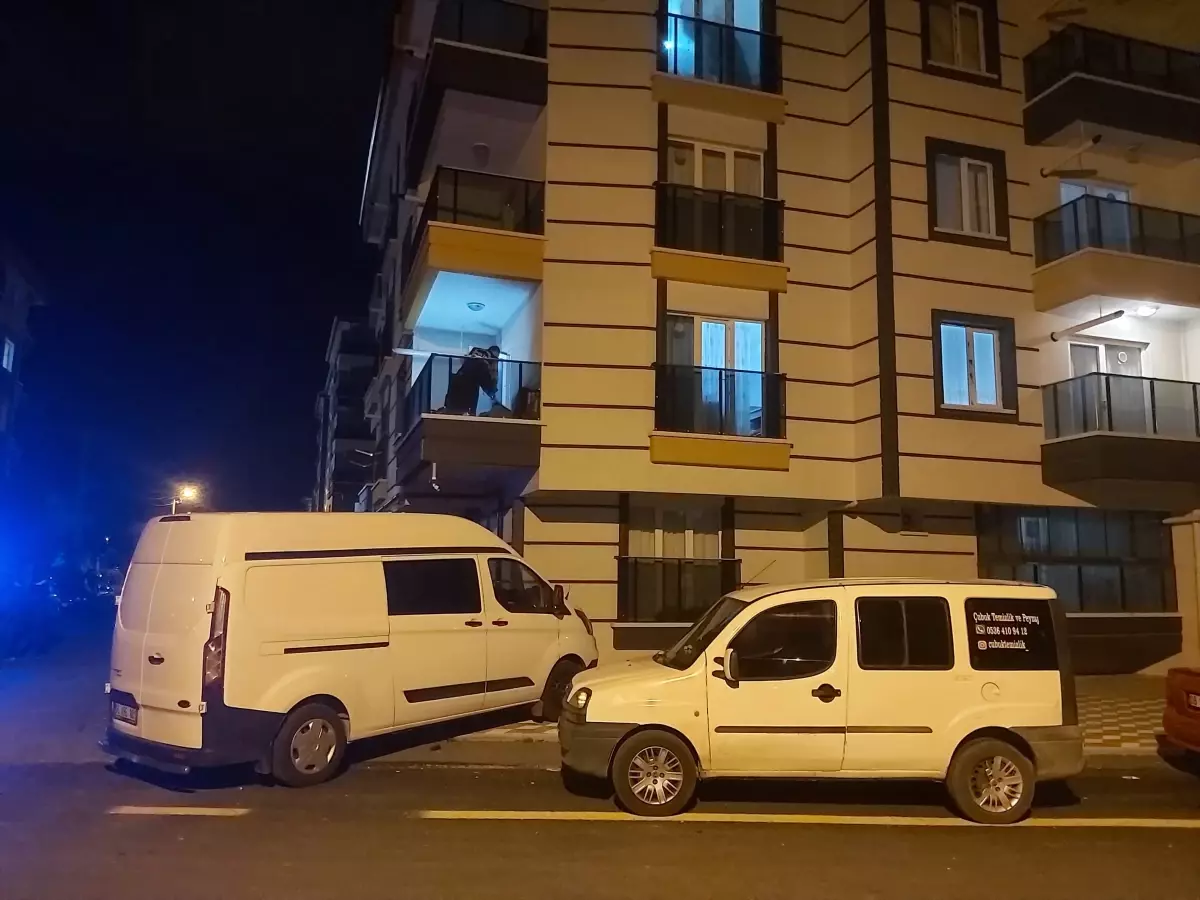 Komşusunu öldüren adam intihar etti