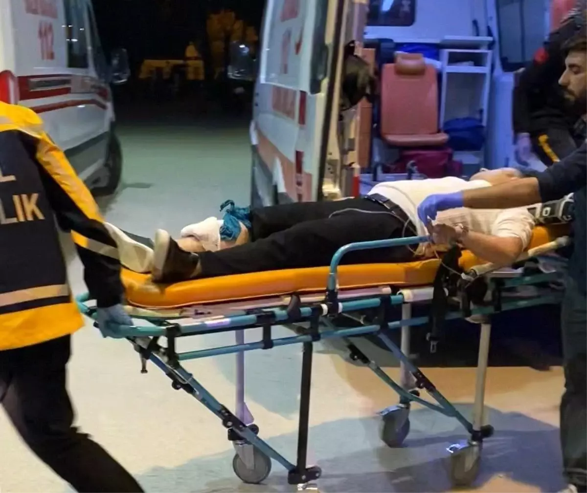 İnegöl\'de Silahlı Saldırı: İşletme Sahibi Yaralandı