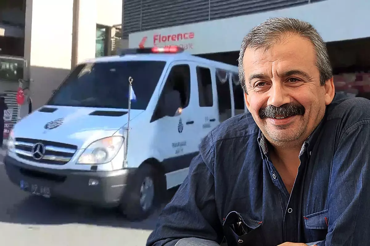 Sırrı Süreyya Önder\'in cenazesi hastaneden alındı