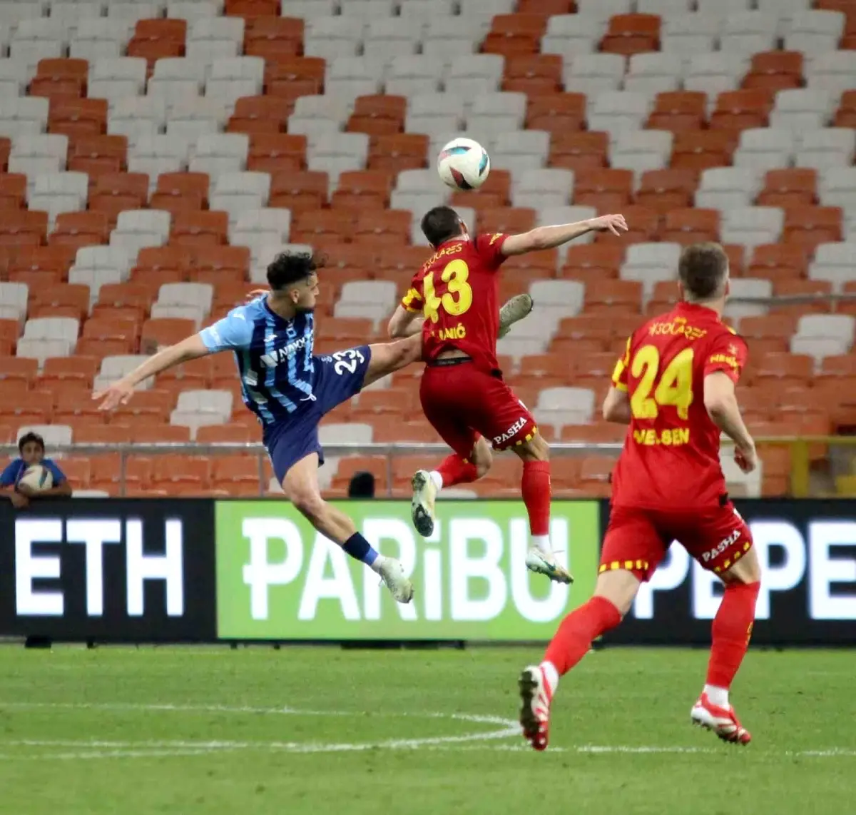 Adana Demirspor Göztepe\'ye 2-1 Mağlup