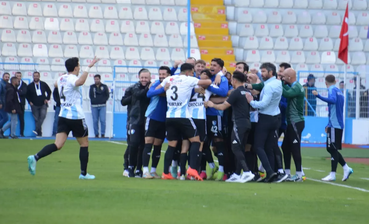 Erzurumspor FK, Ümraniyespor\'u 2-0 Yendi