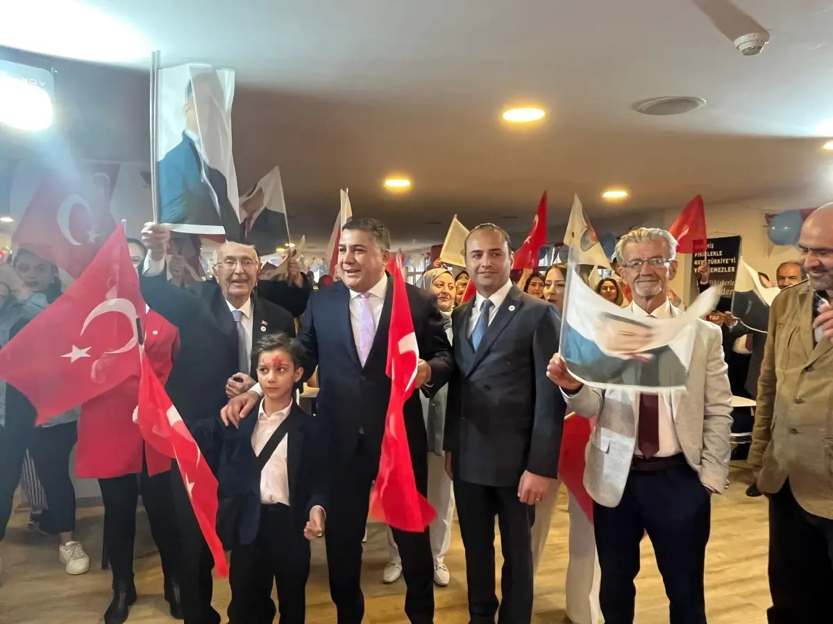 Teoman Mutlu\'dan Şiddet Kınaması