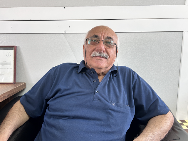 CHP Genel Başkanı Özgür Özel'e Saldırı: Eski Komşusu Olayı Yorumladı