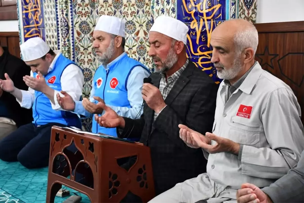 Gürün\'den 7 Hacı Adayı Kutsal Topraklara Uğurlandı