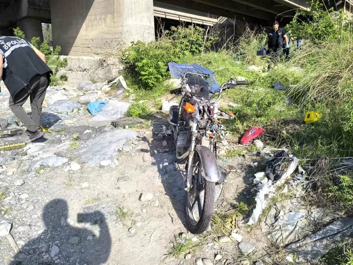 Hatay\'da Motosiklet Kazası: Genç Hayatını Kaybetti