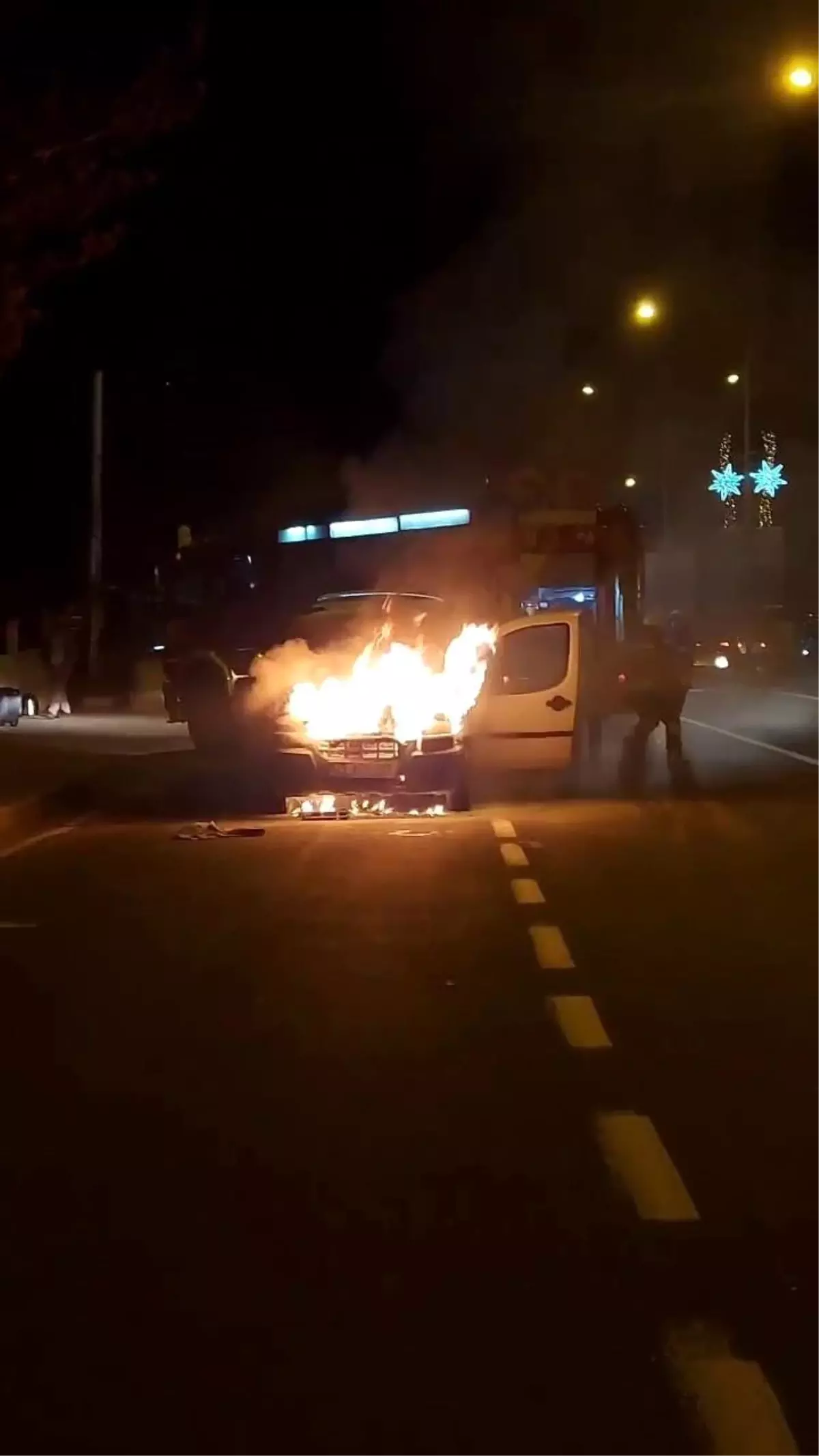 Erzurum\'da Otomobil Yangını