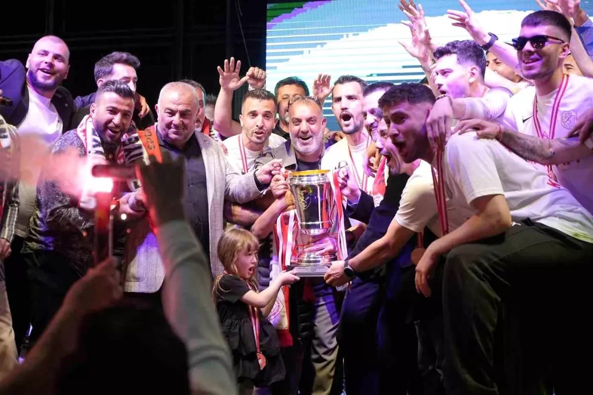 Fethiye İdman Yurdu, Bölgesel Amatör Lig Şampiyonu Oldu ve TFF 3. Lig\'e Yükseldi