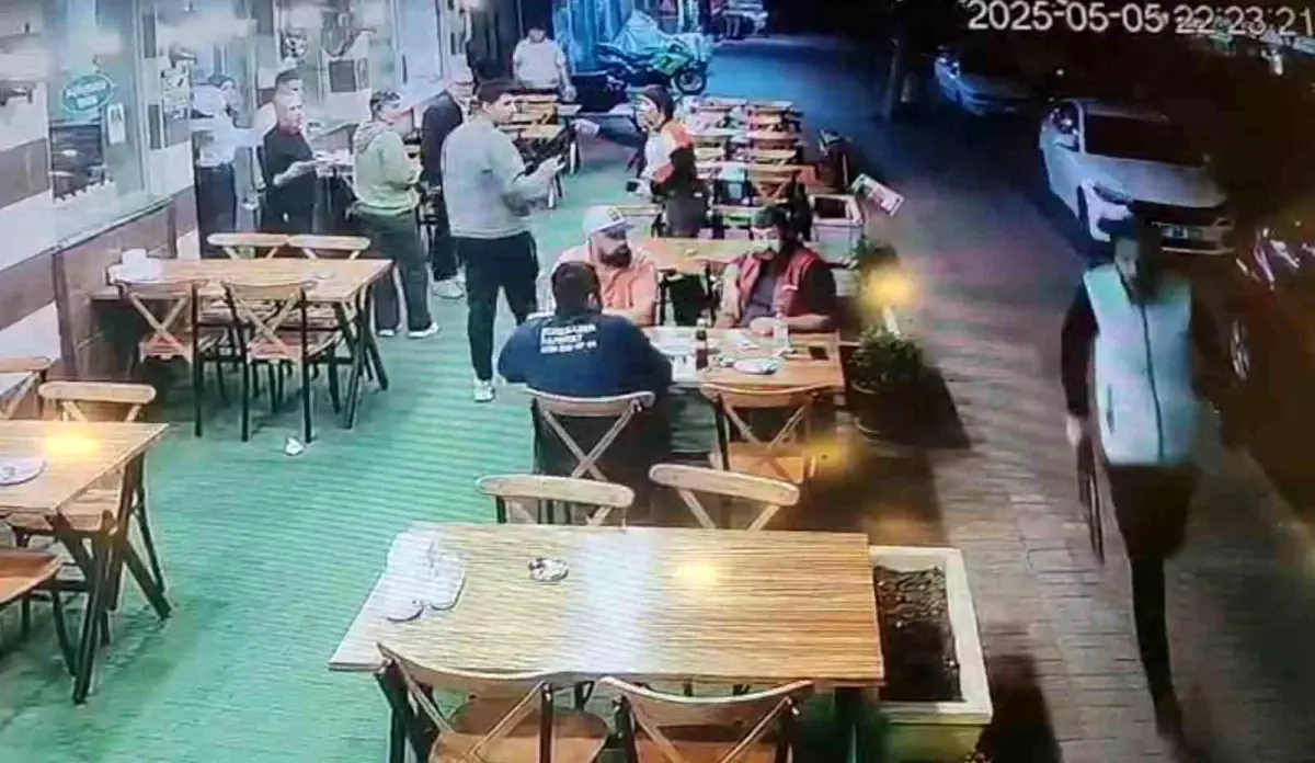 Antalya\'da Pompalı Tüfekle Açık Ateş!