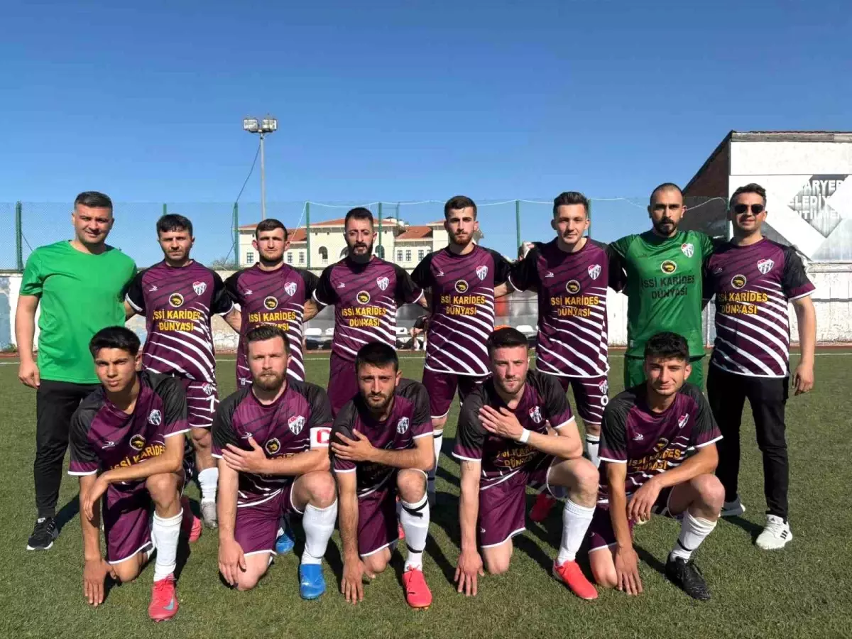 Kınıkspor, Kandillispor\'u 3-2 Yendi