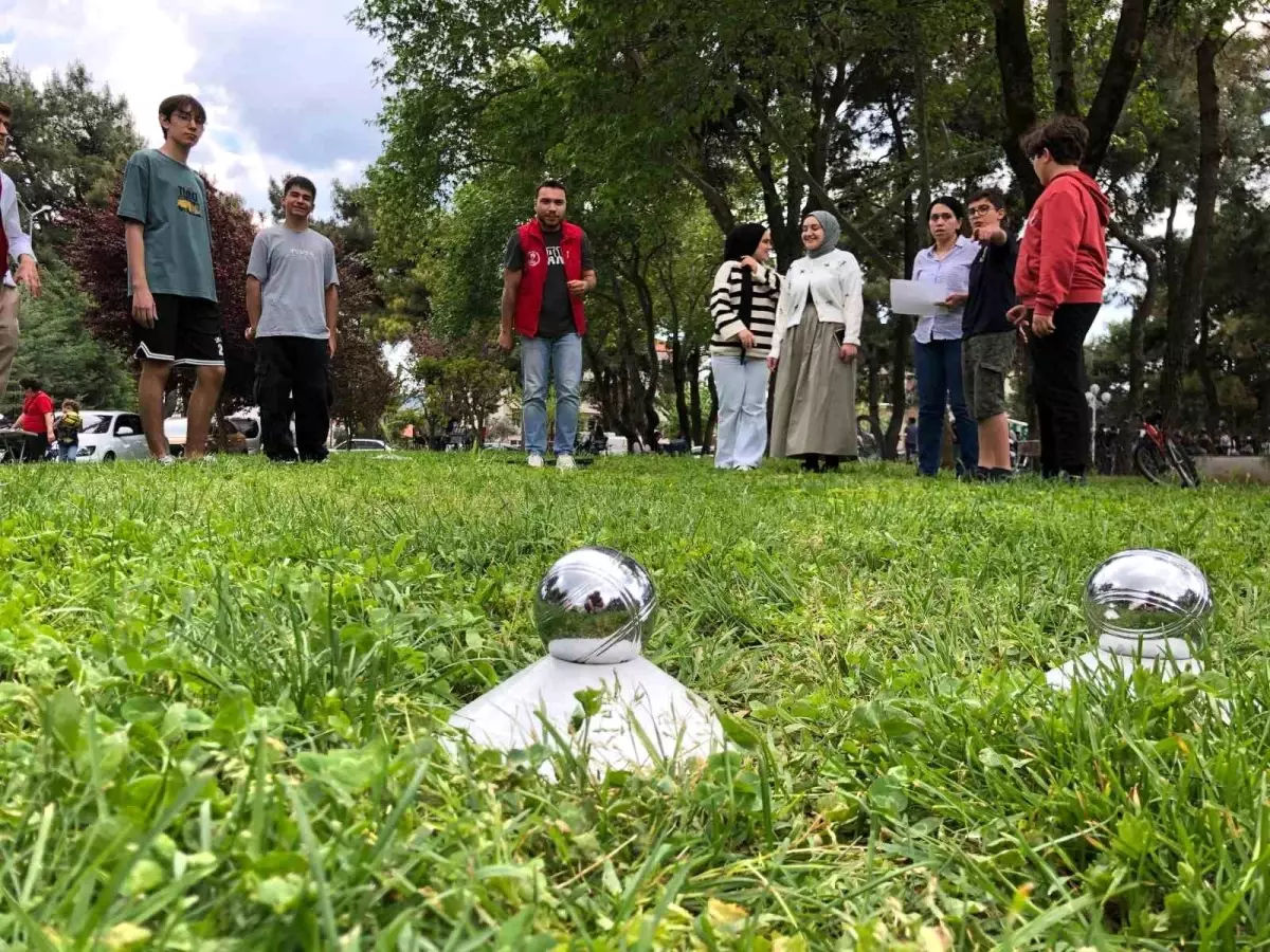 Menteşe\'de Gençler Bocce İle Buluşuyor