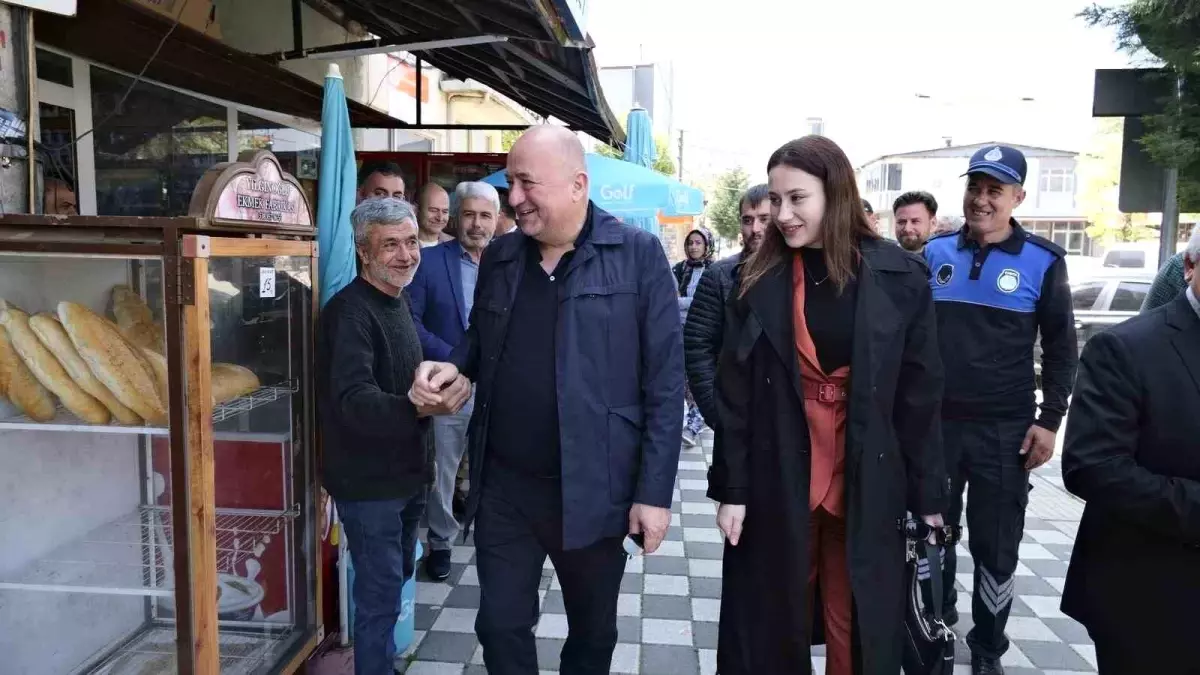 Milletvekili Ayhan Gider, Çanakkale\'deki Esnafları Ziyaret Etti