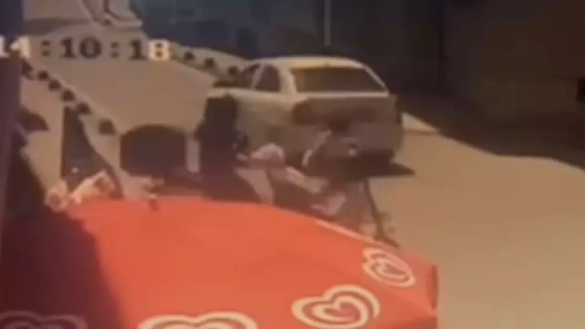 Silivri\'de Skuter ve Motosiklet Çarpıştı