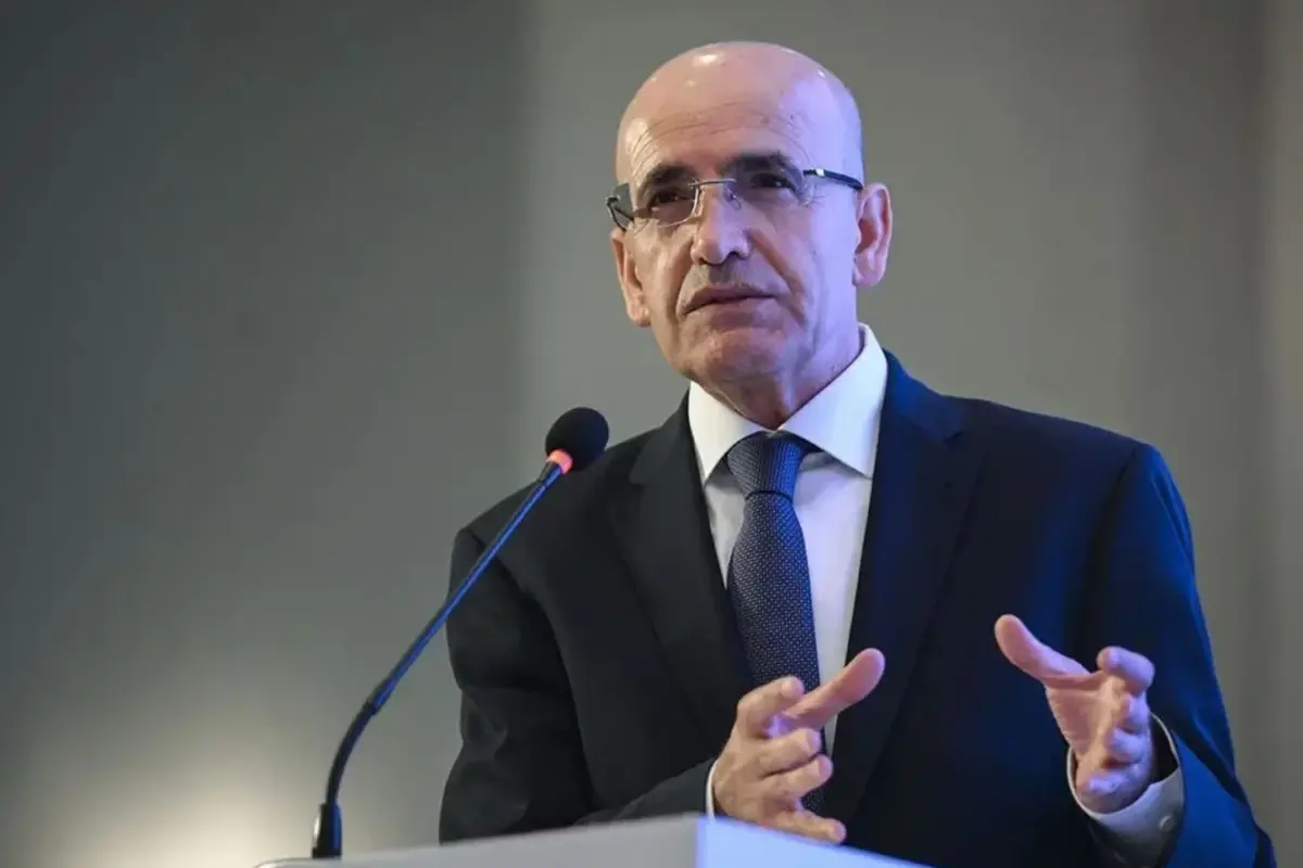 Bakan Şimşek\'in çok konuşulan sözlerine iş dünyasından ilk yorum