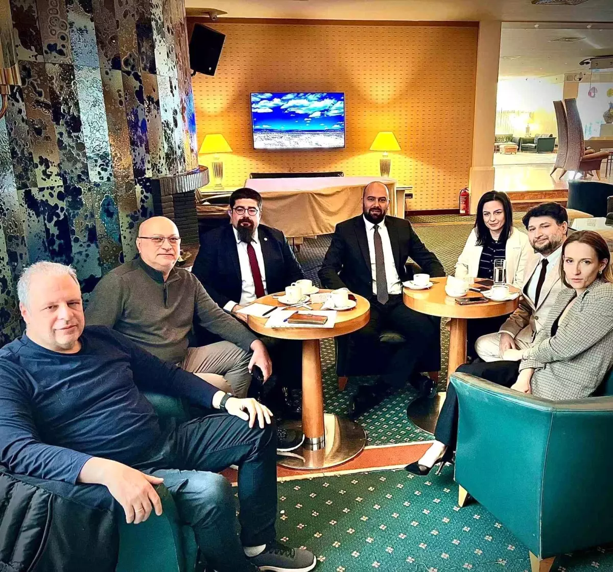 Türkiye ve ECU Başkanlarından Satranç Görüşmesi