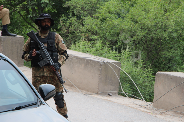 Hindistan-Pakistan savaşında can kaybı 31'e yükseldi