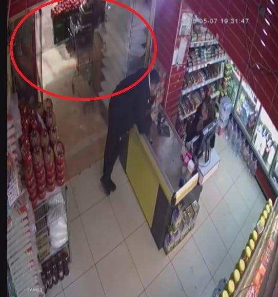 Canlı Yayında Oyuncuya Yıldırım Düştü Canlı Yayında Oyuncuya Yıldırım Düştü