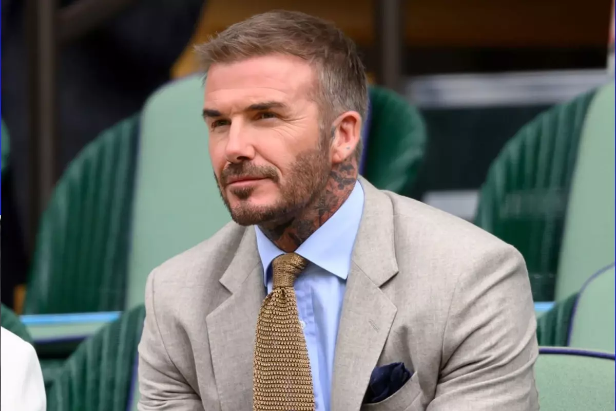 David Beckham Gary Neville\'ın satın aldığı yeni takım şaşırttı