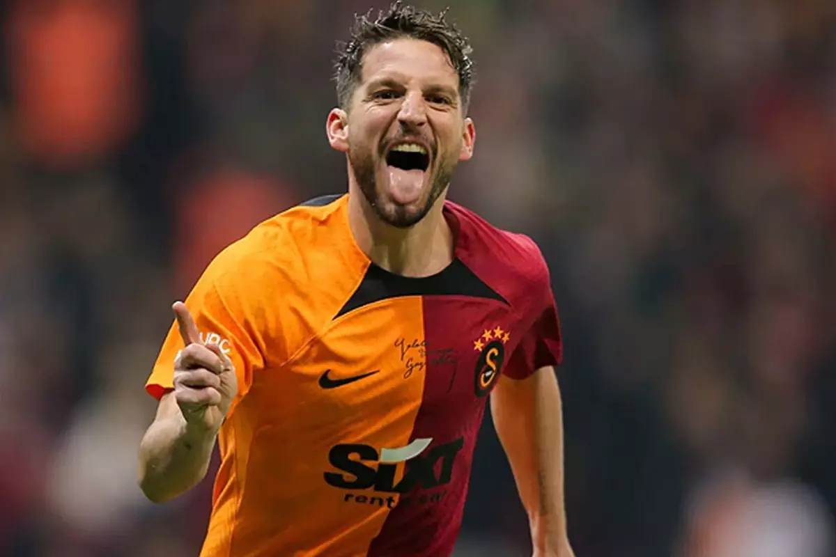 Galatasaray transferde pimi çekti bombayı patlatıyor: Mertens\'in yerine dünya yıldızı geliyor