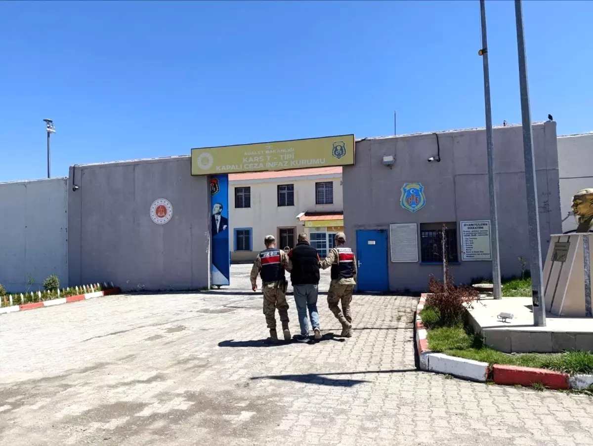 Kars\'ta Hırsızlık Şüphelisi Yakalandı