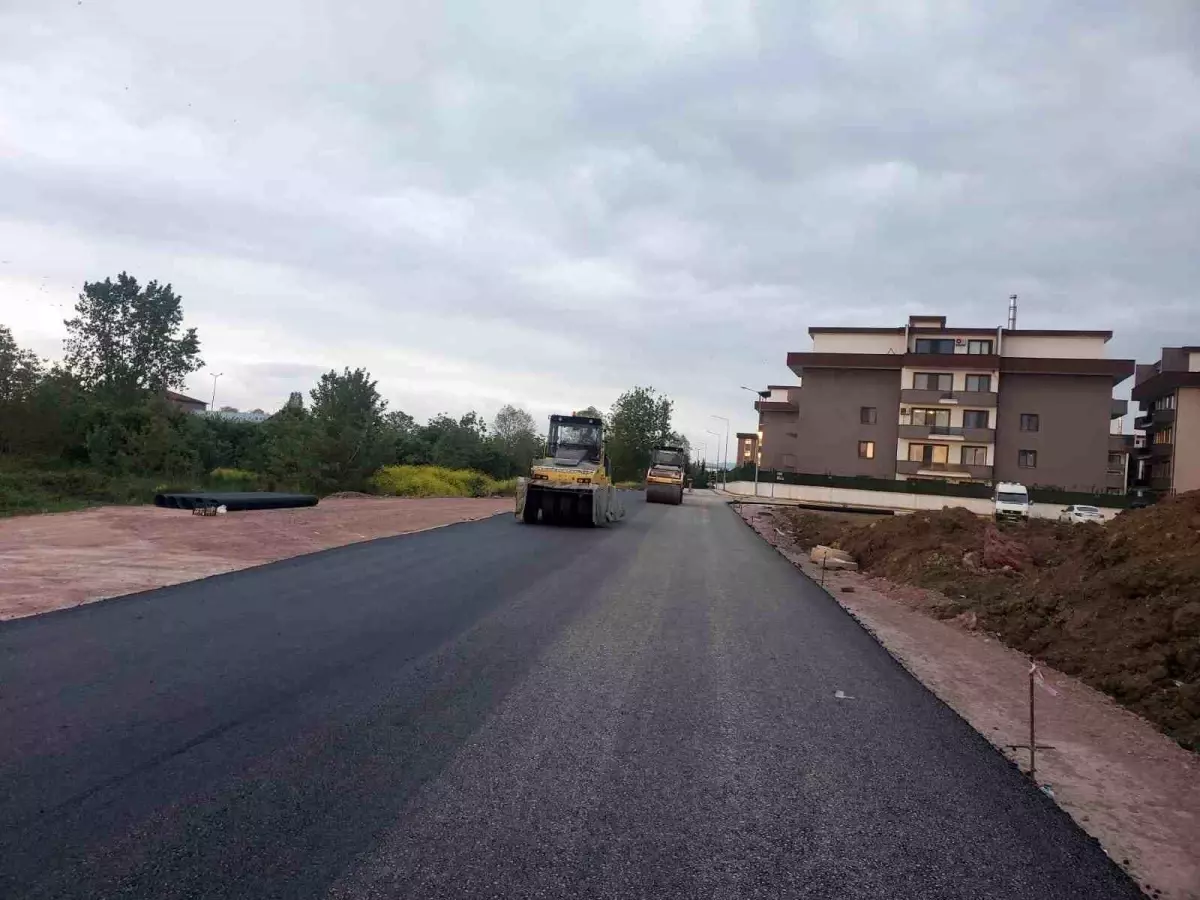 Kartepe\'de Asfalt Çalışmaları Başladı
