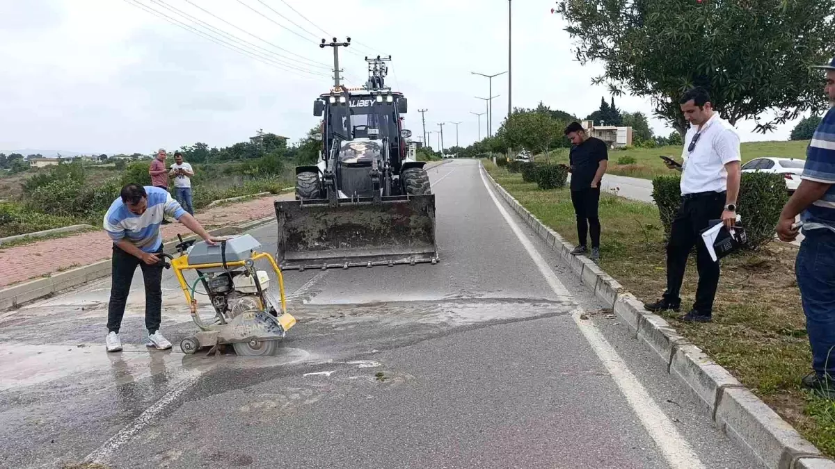 Antalya\'da Arazi Skandalı: Yol Tapu Sahipleri Tarafından Kapandı