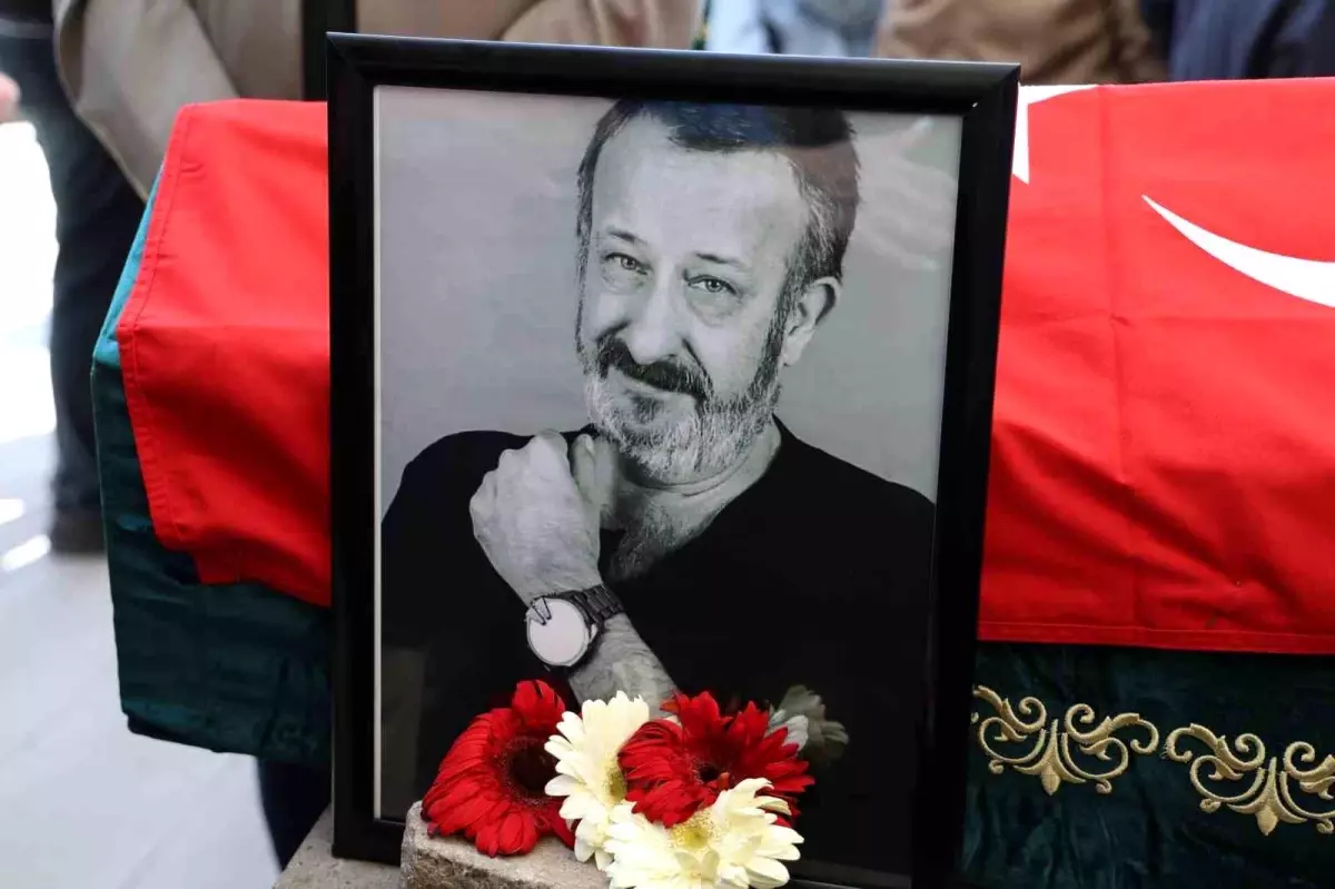 Naşit Özcan Son Yolculuğuna Uğurlandı