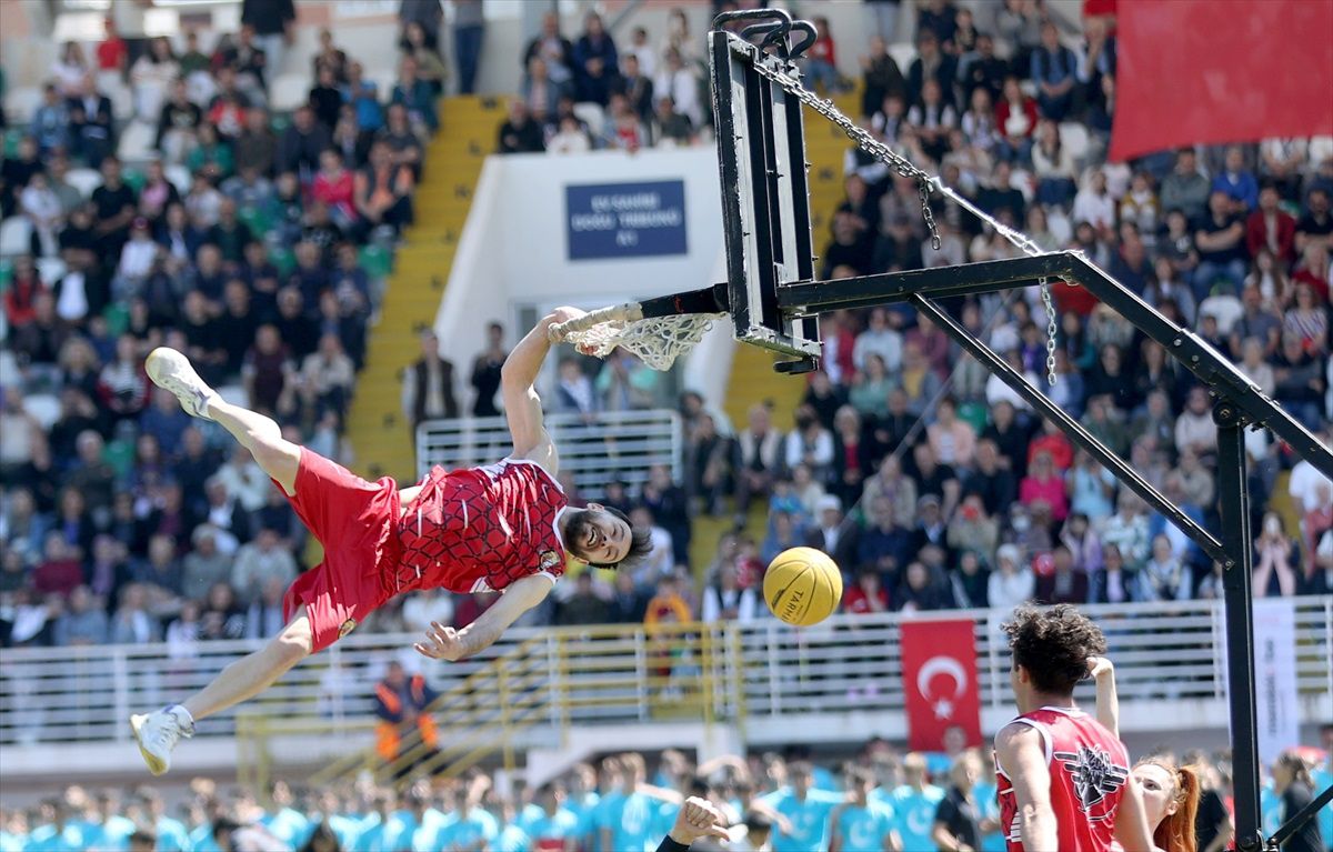19 Mayıs Atatürk\'ü Anma, Gençlik ve Spor Bayramı, Kırklareli\'nde törenle kutlandı