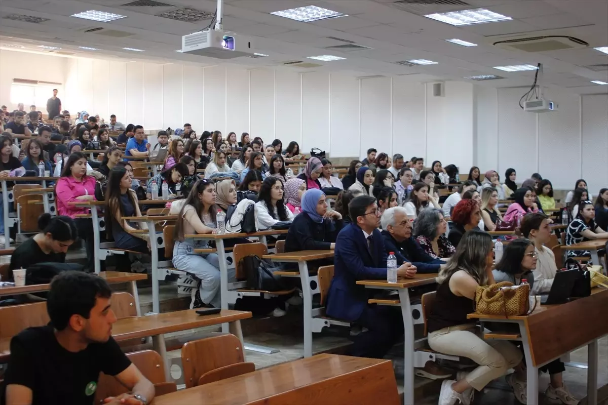 Bağımlılıkla Mücadele Etkinliği Adana\'da Gerçekleşti