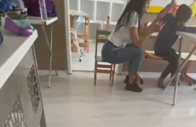 Adana'da öğretmen, otizmli çocukları dövdü