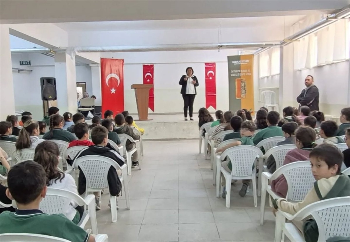 Amasya\'da Öğrencilere Gıda Güvenliği Eğitimi