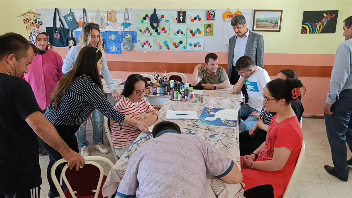 Müftü Fidan Engelli Bireylerle Buluştu