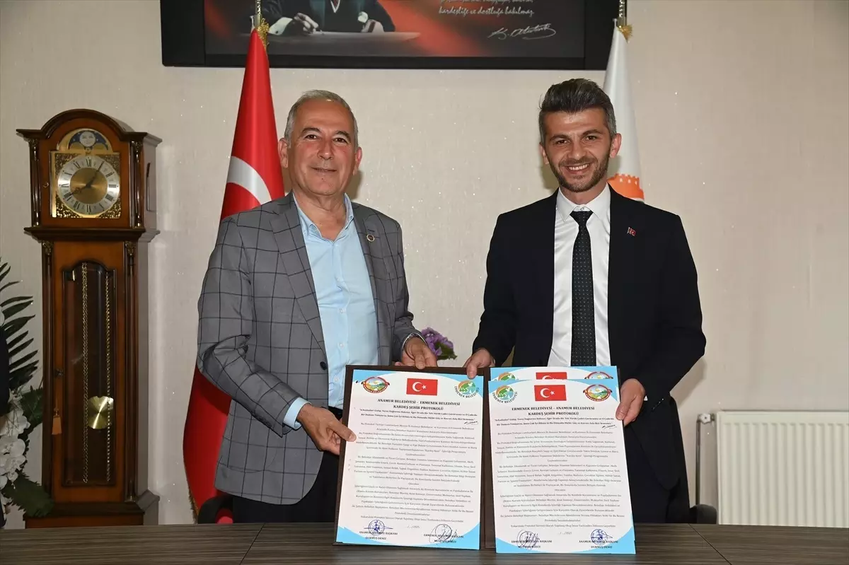Anamur ve Ermenek Kardeş Şehir Oldu