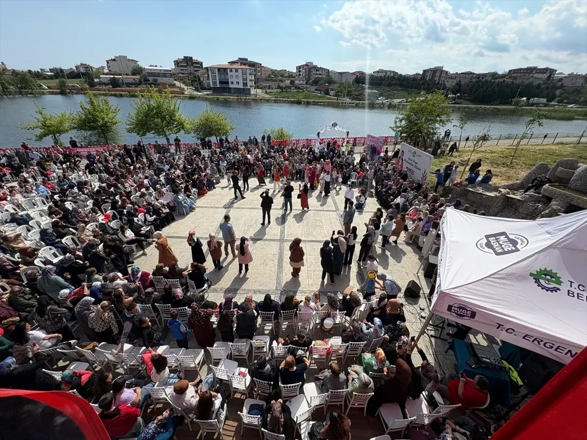 Anneler Günü Ergene\'de etkinliklerle kutlandı