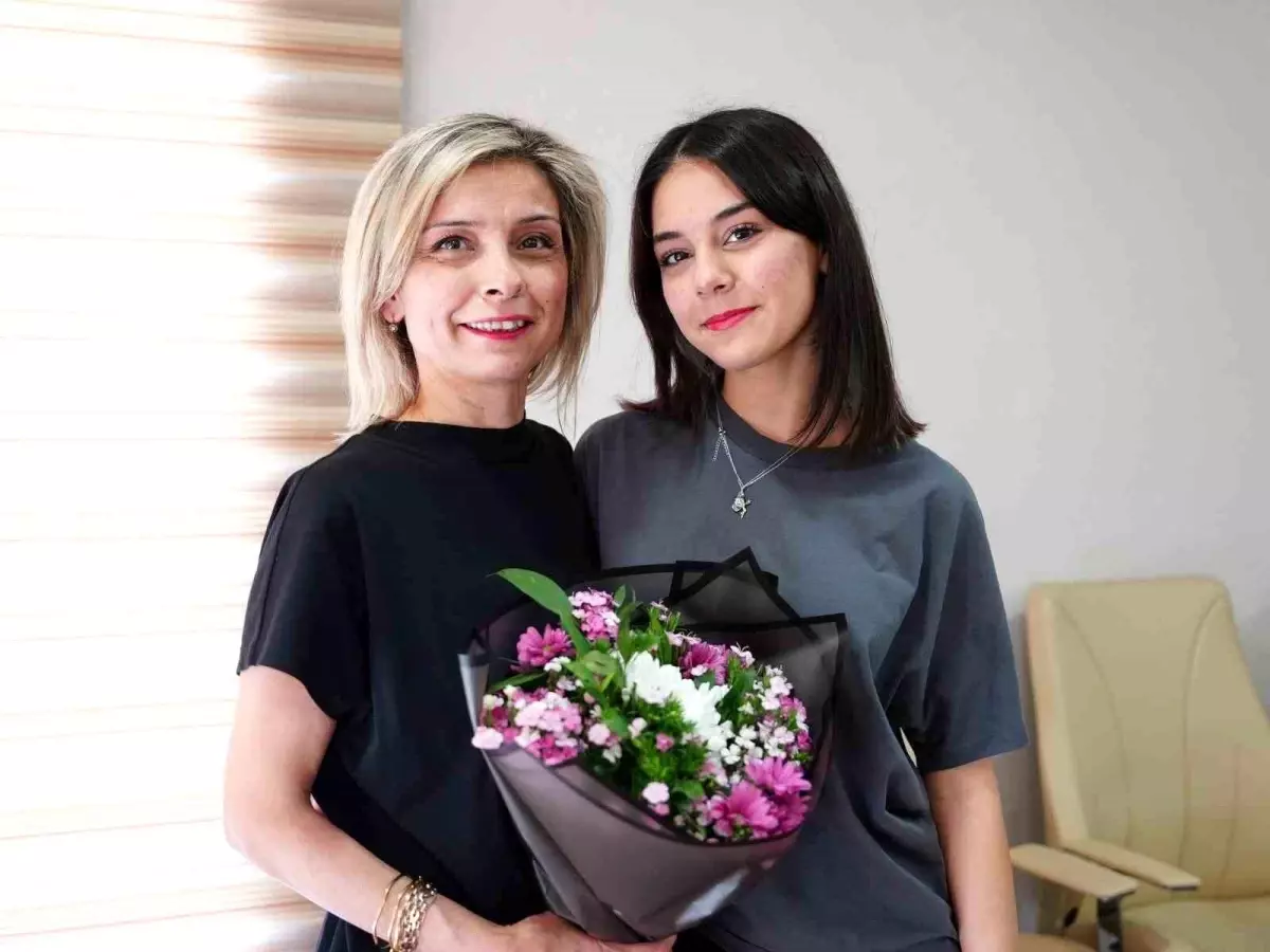 Düzce Belediyesi\'nden Anneler Günü Sürprizi