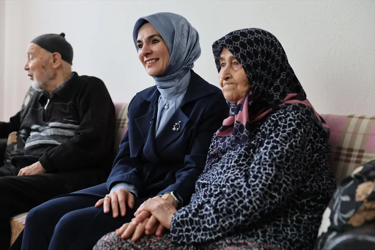 70 Yıldır Birlikte: Göktaş\'tan Yılmaz Çiftine Ziyaret