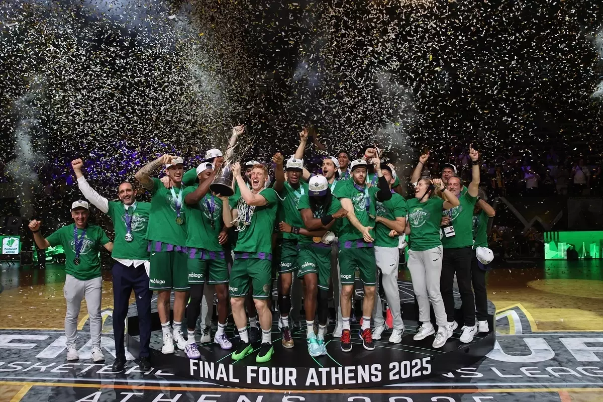Unicaja Malaga, Galatasaray\'ı Yenerek Kupayı Kazandı