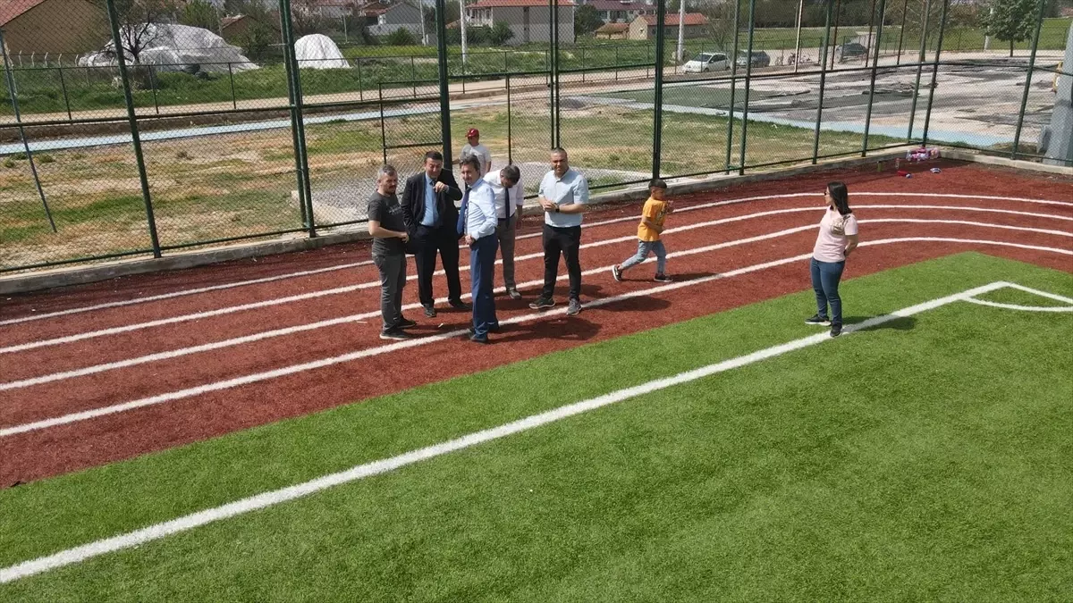 Başmakçı\'da "Geleneksel çocuk oyunları" şenliği yapıldı