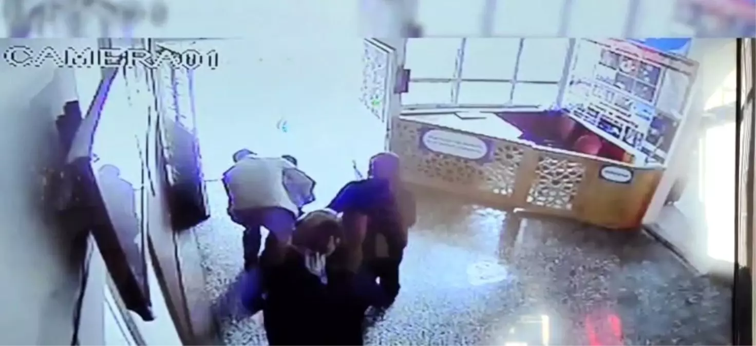Sivas\'ta Öğrenciye Heimlich Müdahalesi