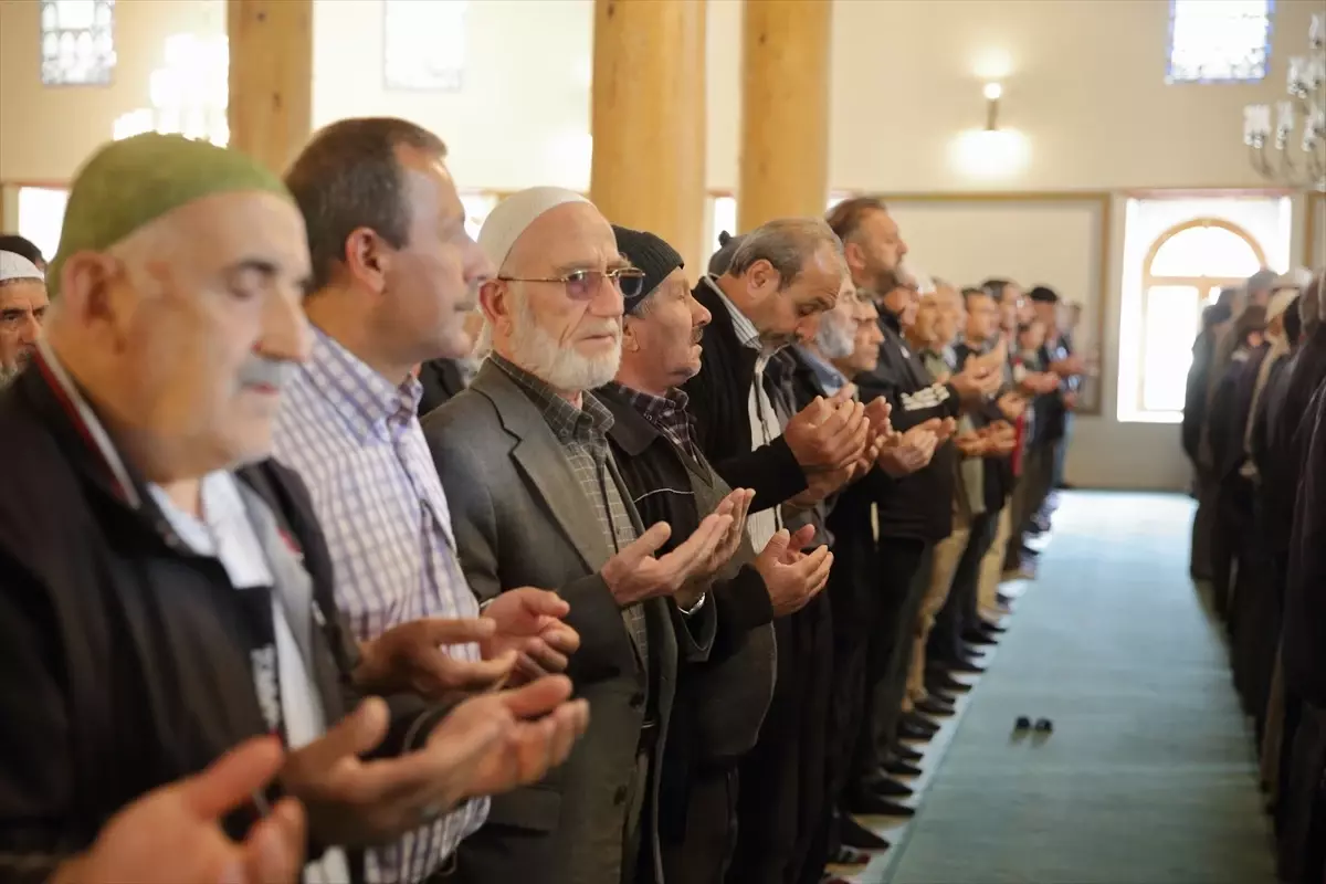 Çorum\'da 15 Temmuz şehitleri için "253 Hatim" programı düzenlendi