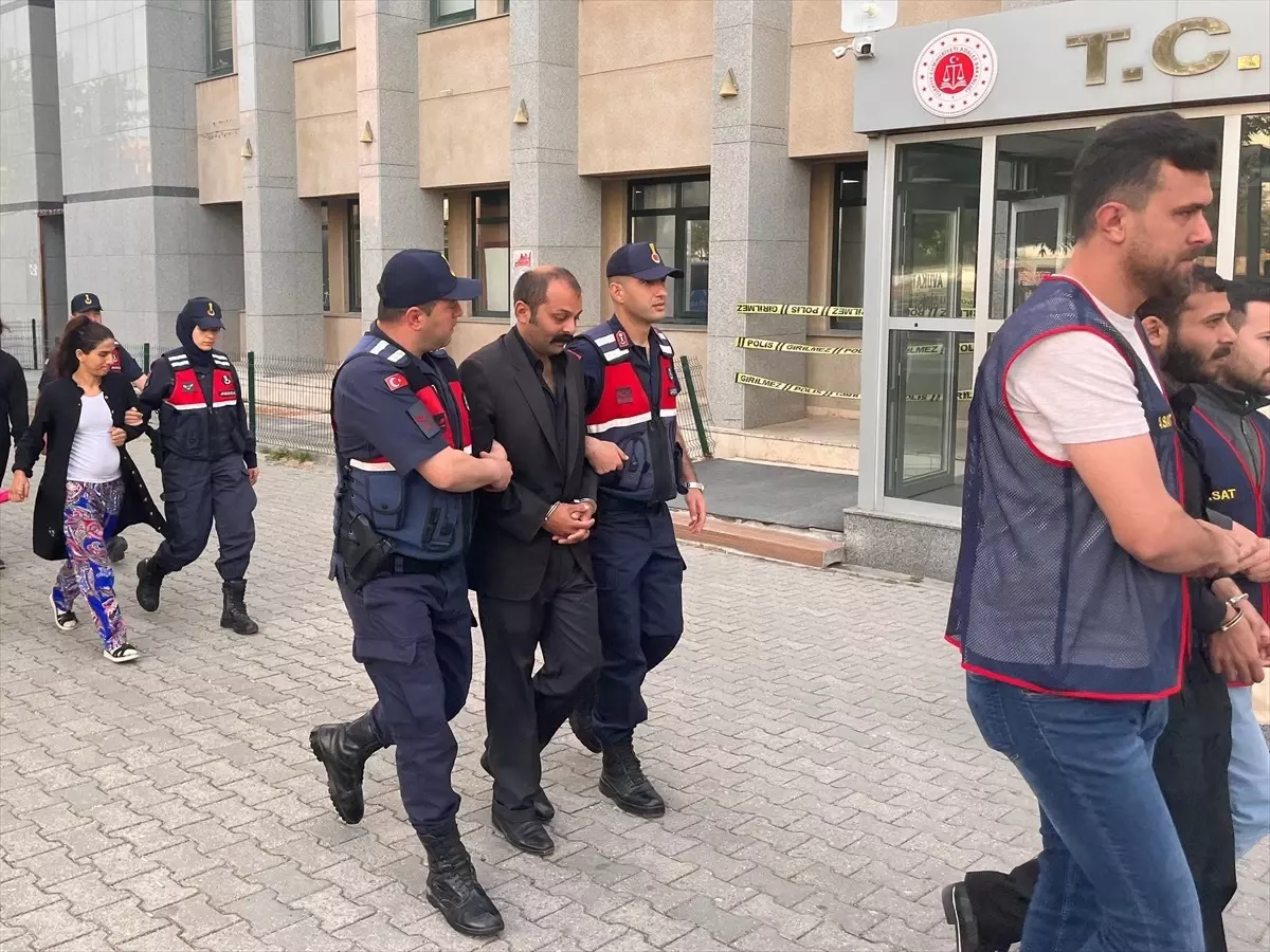 Denizli\'de Hırsızlık Operasyonu: 3 Tutuklama