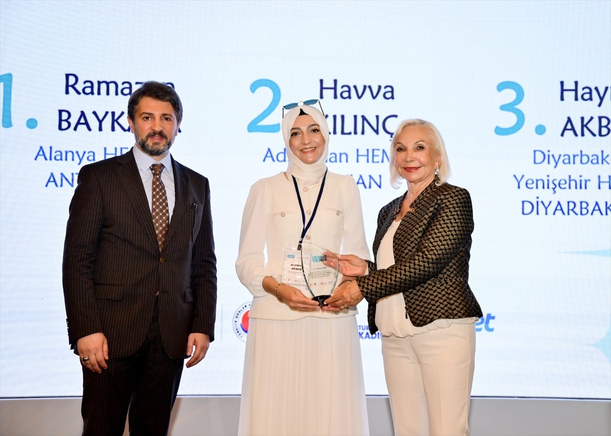 Diyarbakırlı Eğitmen Ödül Aldı