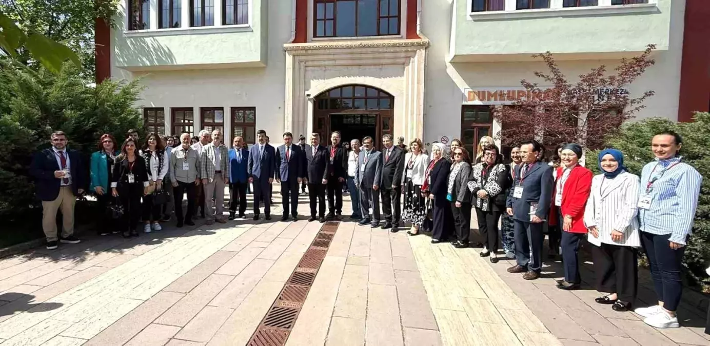 Dil ve Kültür Yürüyüşü: Ege Bölgesi Çalıştayı